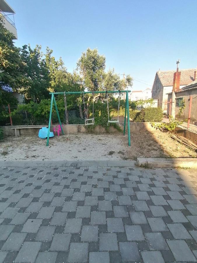 Apartments Seven Castles Kastela Ngoại thất bức ảnh